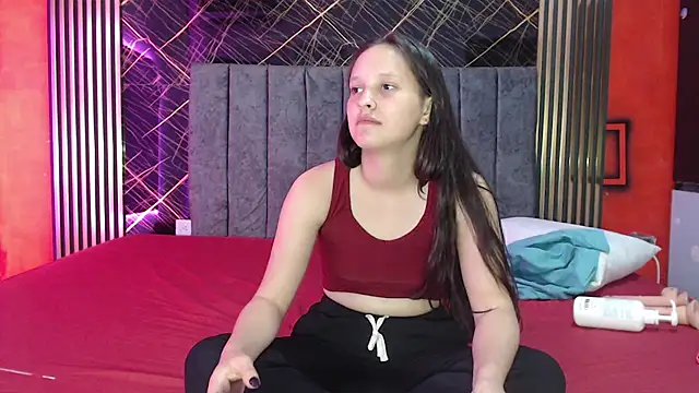 Snapshot of aiiram_hard_sex chatting on 06.25.26 aiiram hard sex online show from 06.25.26