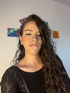 Snapshot of alysa_g_ chatting on 02.06.26 alysa g online show from 02.06.26