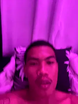 Snapshot of saj_taylorr17 chatting on 11.28.25 saj taylorr17 online show from 11.28.25