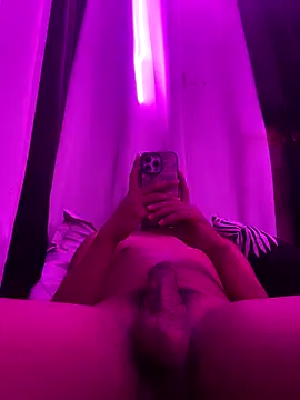 saj taylorr17 online show from 12.02.25