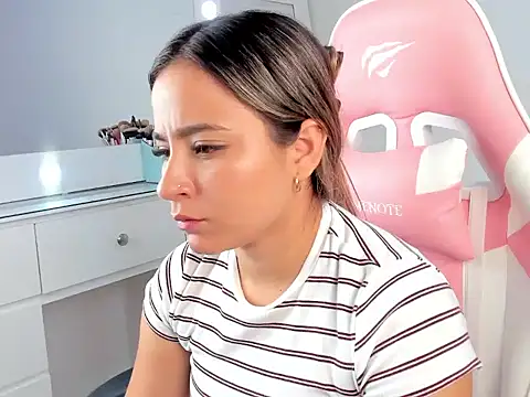 Saloome miller online show from 10.17.25