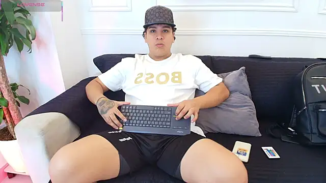 Naim Bennetsex online show from 10.02.25