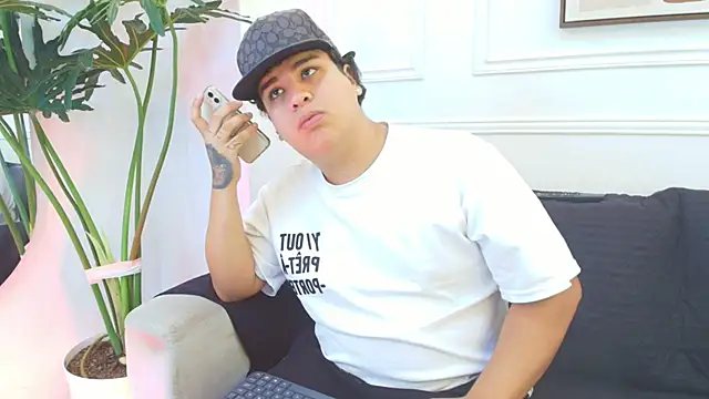 Naim Bennetsex online show from 12.20.25