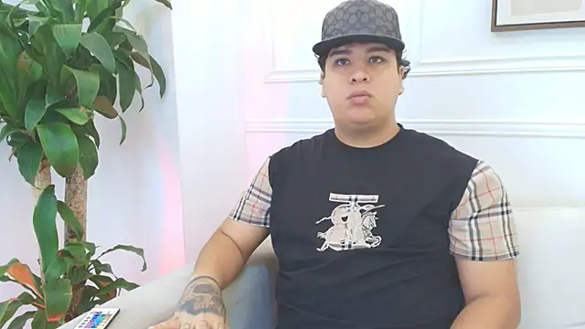 Naim Bennetsex online show from 12.22.25