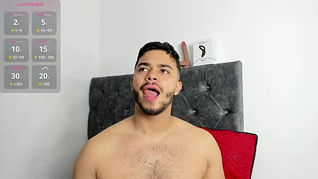 Snapshot of jayd_muscle chatting on 05.20.26 jayd muscle online show from 05.20.26