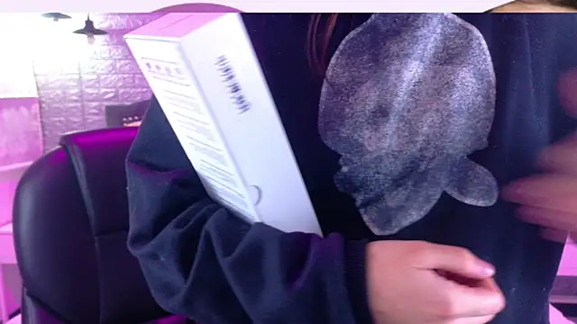 Natalie loffreda online show from 09.25.25