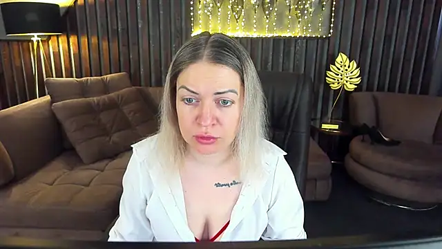 Anna Snows online show from 03.14.26