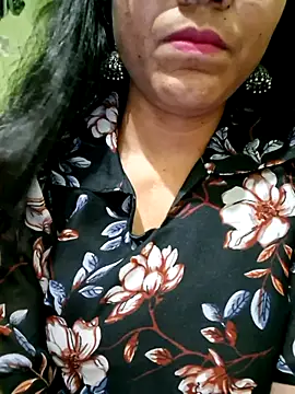 Snapshot of Telugu___Sexygirl___Naidu chatting on 04.23.26 Telugu Sexygirl Naidu online show from 04.23.26