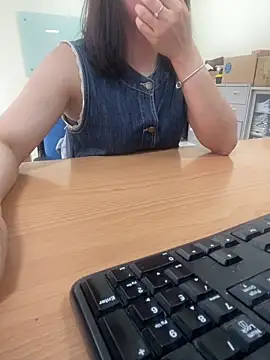 -NhaKy22 online show from 04.20.26