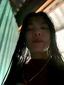 PhanHaa online show from 11.26.25