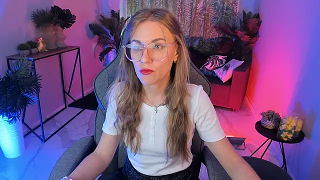 VanessaMates online show from 10.06.25