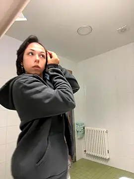 Snapshot of Kitty5348 chatting on 11.01.25 Kitty5348 online show from 11.01.25