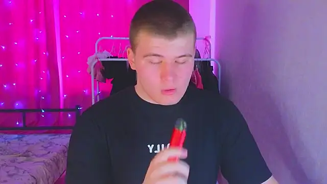 kittenmurr online show from 03.03.26