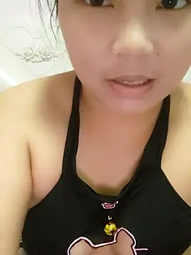 UUa333 online show from 10.20.25