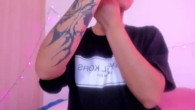 Abby roussee online show from 11.19.25