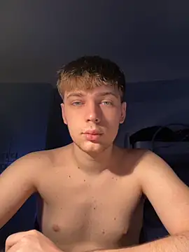 Snapshot of Fappatore_Nato05 chatting on 09.20.25 Fappatore Nato05 online show from 09.20.25