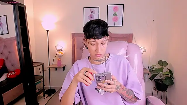 Luci Rose online show from 10.10.25