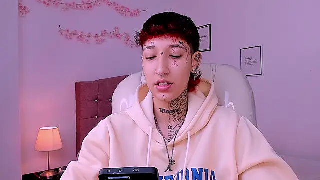 Luci Rose online show from 03.17.26