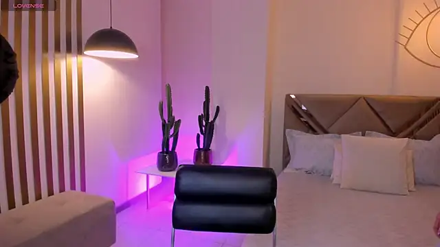 MaddisonTaylor1 online show from 10.02.25