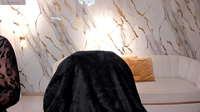 MilaColeman online show from 11.20.25