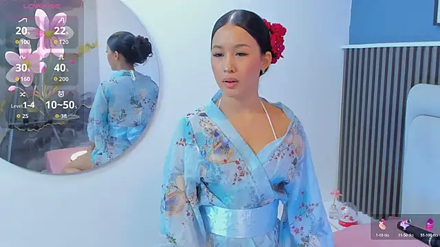 lily  star online show from 12.21.25