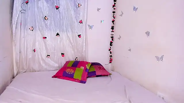 EVELYNN LUXX online show from 07.22.26