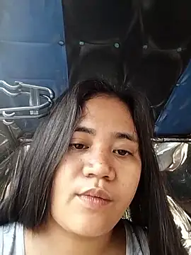 Snapshot of EATALLUCANPUSSYPINAY chatting on 04.11.26 EATALLUCANPUSSYPINAY online show from 04.11.26