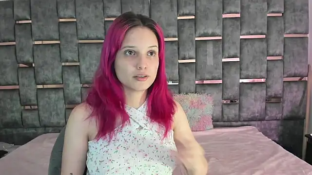 Snapshot of Mitsury_foxx chatting on 09.22.25 Mitsury foxx online show from 09.22.25