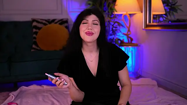 AlenaCapricious online show from 11.14.25