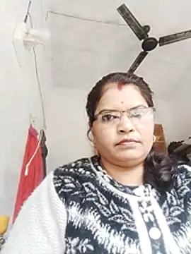 Snapshot of Bhavna_hot chatting on 02.18.26 Bhavna hot online show from 02.18.26