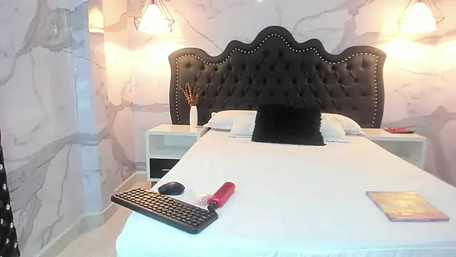 anna2809 online show from 02.28.26