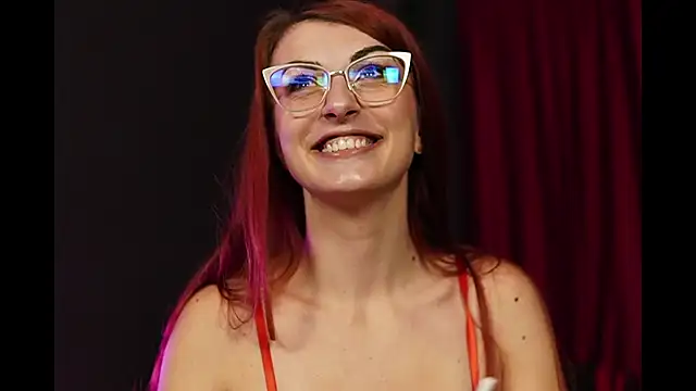 Tracyix online show from 10.07.25