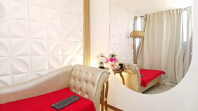 Lily rousee  online show from 03.09.26