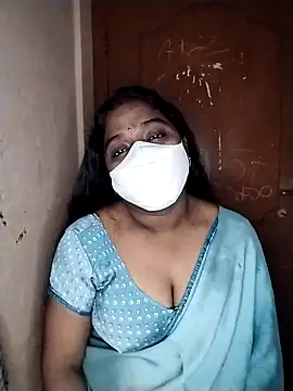 Snapshot of Megha_21 chatting on 10.28.25 Megha 21 online show from 10.28.25