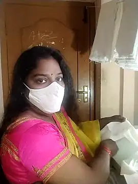 Snapshot of Megha_21 chatting on 11.05.25 Megha 21 online show from 11.05.25