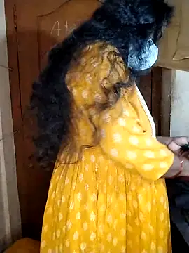 Snapshot of Megha_21 chatting on 11.29.25 Megha 21 online show from 11.29.25