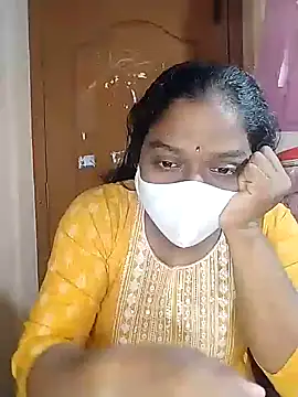 Snapshot of Megha_21 chatting on 12.21.25 Megha 21 online show from 12.21.25