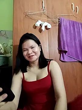 emyeuhss online show from 10.12.25