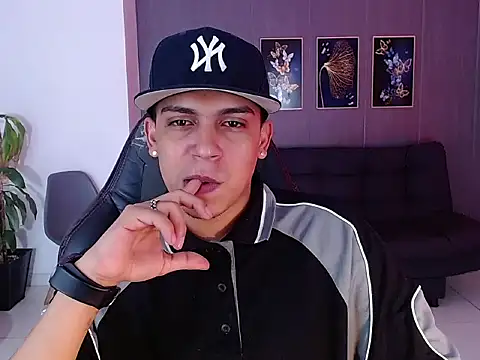 david santos16 online show from 09.16.25