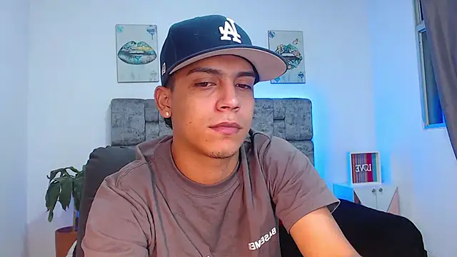 david santos16 online show from 09.18.25