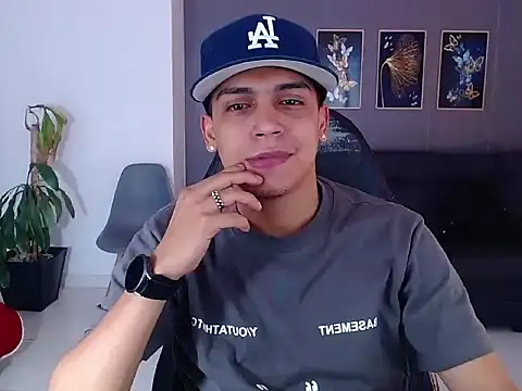 david santos16 online show from 09.20.25