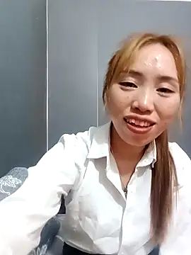 Snapshot of sulove_xx chatting on 04.17.26 sulove xx online show from 04.17.26