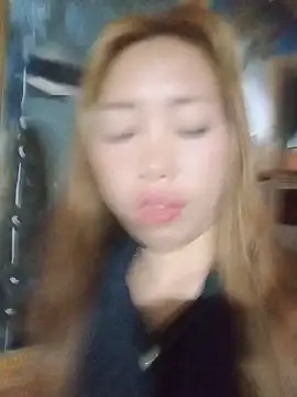 Snapshot of sulove_xx chatting on 05.19.26 sulove xx online show from 05.19.26