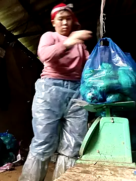 quynhkoolbae online show from 11.08.25