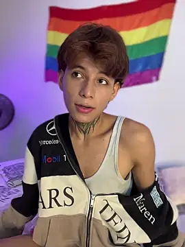 Snapshot of bellamy_095 chatting on 04.14.26 bellamy 095 online show from 04.14.26