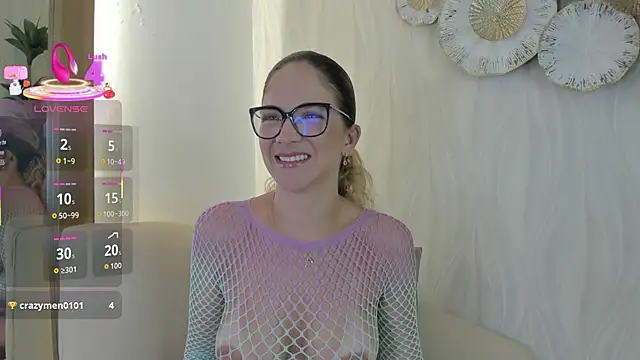 Velora   online show from 09.11.25