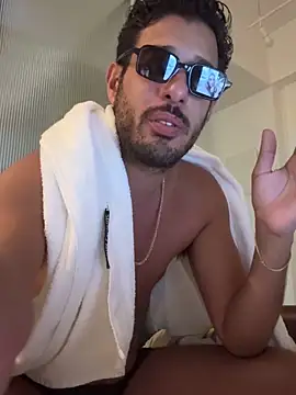 husbandandwifetobe online show from 10.10.25