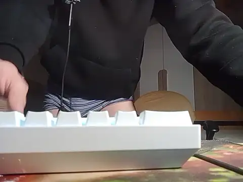 ziolsonek online show from 12.13.25