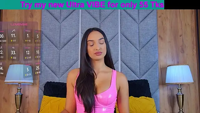 Kimberlymav online show from 10.11.25