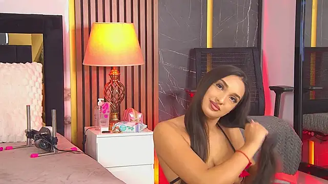 Kimberlymav online show from 05.18.26